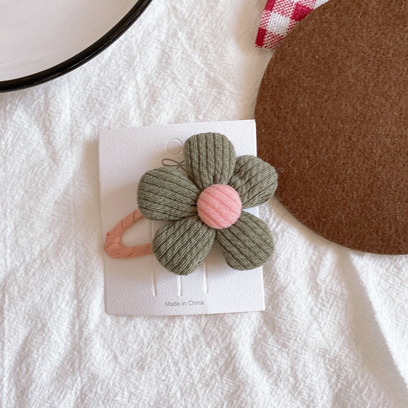 The New Children's Hair Clip Cute Sweet Flower Clip Hundred Collision Color Hair Card Hair Accessories Hairpin