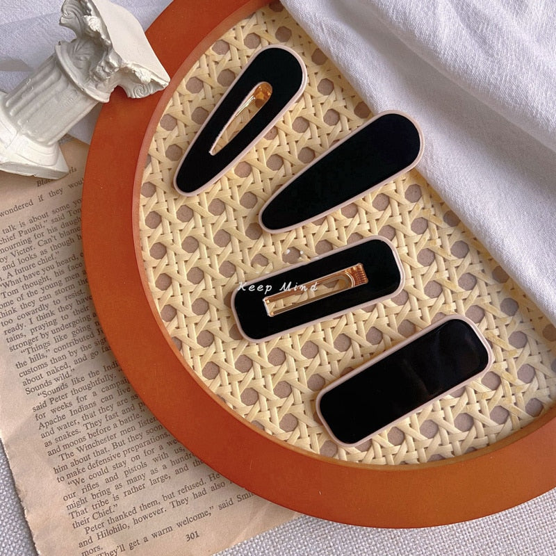 2pc New Kroean Elegant geometric Hairgrip Hair Clips for Girls Women Barrette Vintage Hairpin Crab Haircombs Hair Accessories