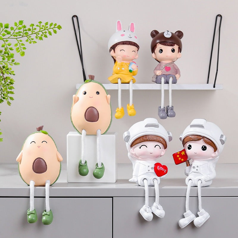 Cute Cartoon Hanging Feet Doll Ornaments Living Room Desktop Decoration Resin Crafts Couple Gifts