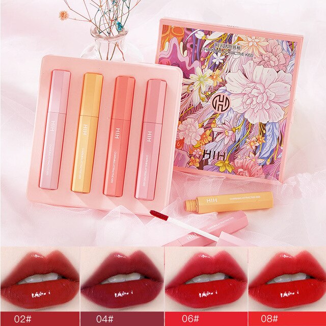 4 Pieces Of Lip Gloss Water Sensitive Mist Face Matte Lipstick Moisturizing Lasting And Easy To Color